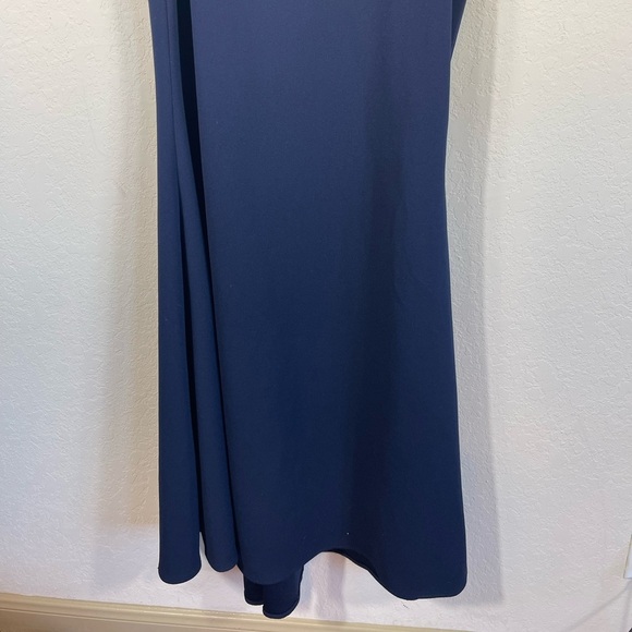Betsy & Adam Madeline Long Scuba Crepe Off Shoulder Drop Dress Navy Size 8 - Picture 6 of 8